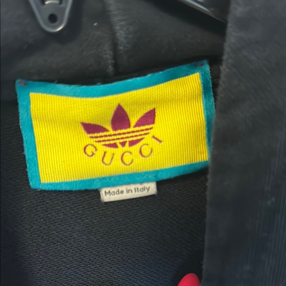 Gcci Black and White Hoodie with Iconic Design - Picture 4 of 4